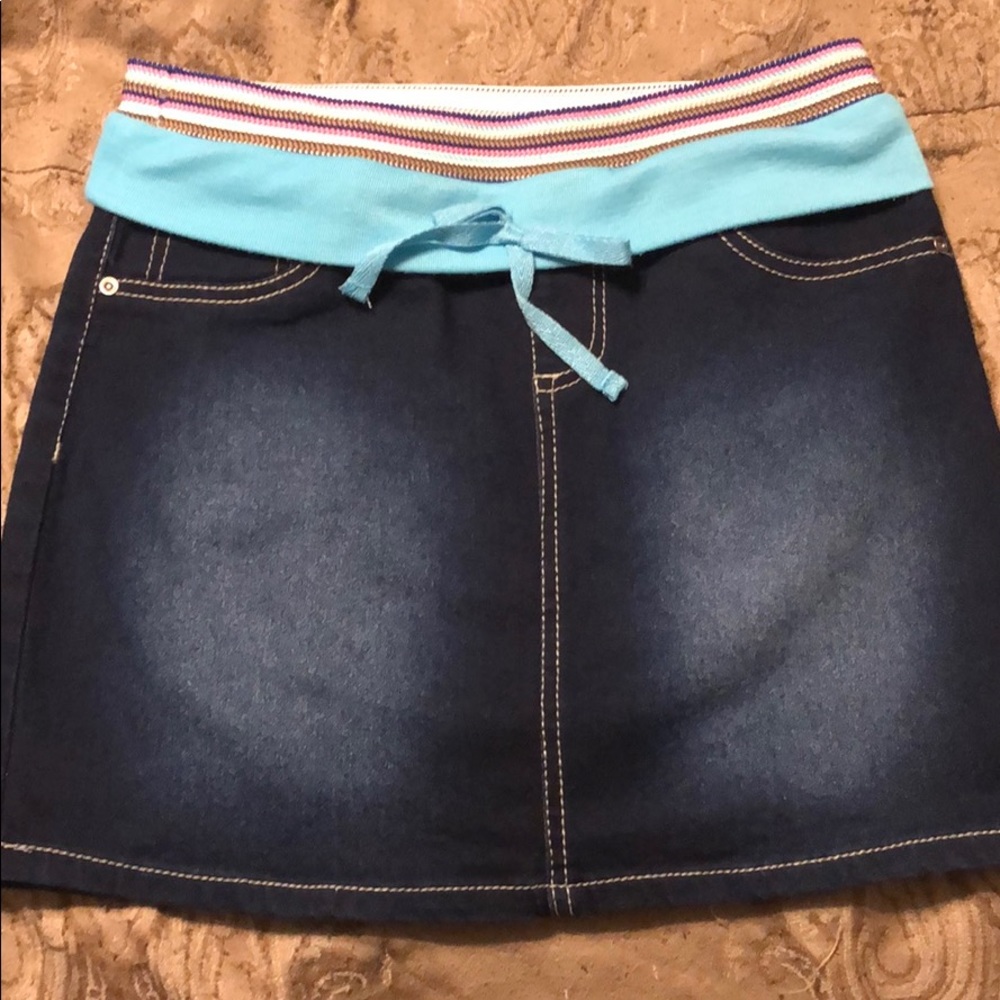 💗  NWOT Super Cute girls skirt size 14 💗